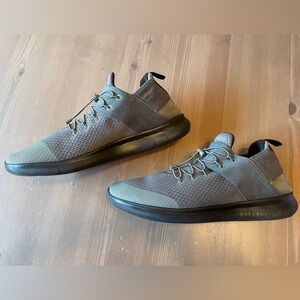 Nike Free Run Commuter Flyknit 2017 - Size 12